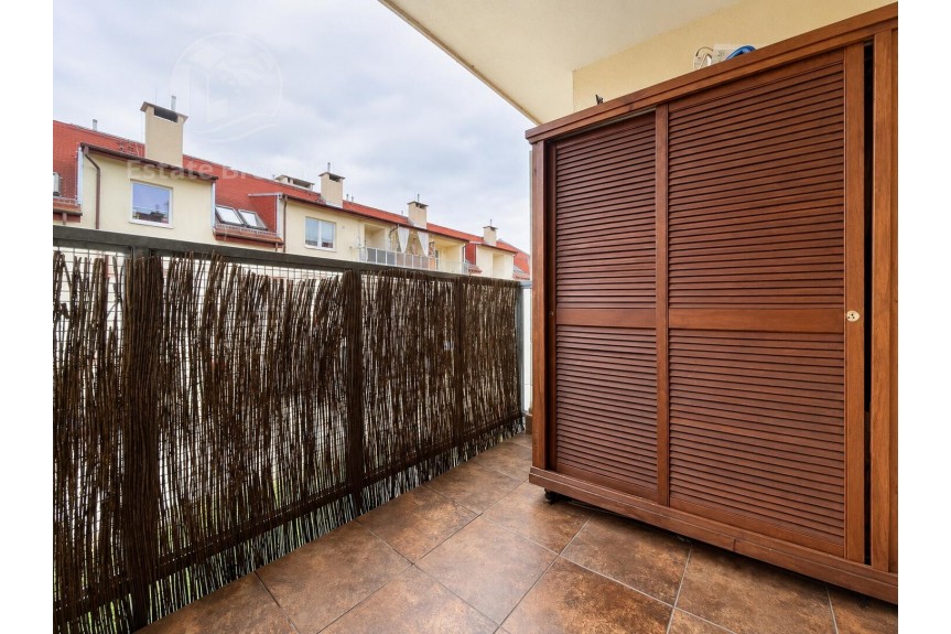 Wrocław, Wrocław-Fabryczna, Maślice, Kr&oacute;lewiecka, 2 oddzielne  pokoje | Balkon | Okazja