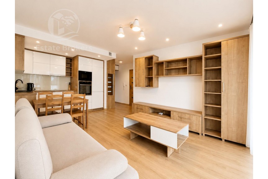 Wrocław, Jesionowa, Duży balkon  Miejsce postojowe  Recepcja  Ochrona