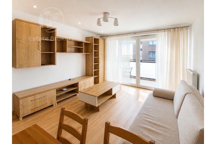 Wrocław, Jesionowa, Duży balkon  Miejsce postojowe  Recepcja  Ochrona