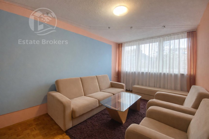 dolnośląskie, Wrocław, Wrocław-Krzyki, Krzyki, Swobodna, 2 pokoje | 37 m&sup2; | okolice Sky Tower | parking za szlabanem