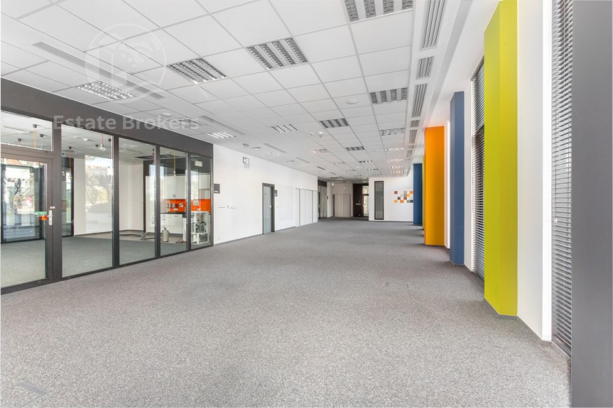 Wrocław, Wrocław-Śr&oacute;dmieście, Plac Grunwaldzki, Szczytnicka, Lokal pod działalność edukacyjną &ndash; Plac Grunwaldzki