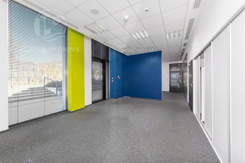 Wrocław, Wrocław-Śr&oacute;dmieście, Plac Grunwaldzki, Szczytnicka, Lokal pod działalność edukacyjną &ndash; Plac Grunwaldzki