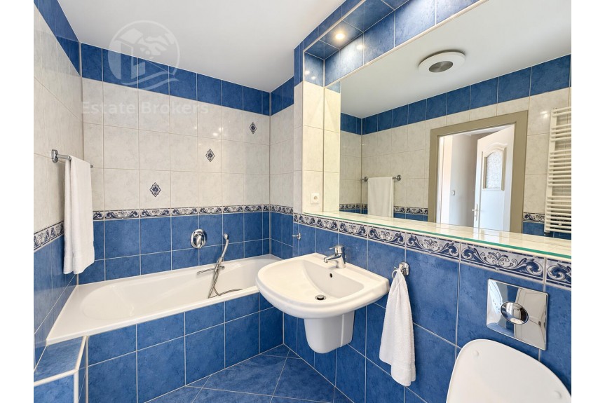 Wrocław, Wrocław-Krzyki, gen. Grota-Roweckiego, Dwupoziomowe 102 m&sup2; | 4 pokoje | taras 40 m&sup2; | Wojszyce