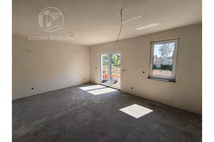wrocławski, Sob&oacute;tka, Rog&oacute;w Sob&oacute;cki, Tymiankowa, Nowy dom 123,5 m&sup2; | Ogr&oacute;d | Widok na Ślężę | Rog&oacute;w Sob&oacute;cki