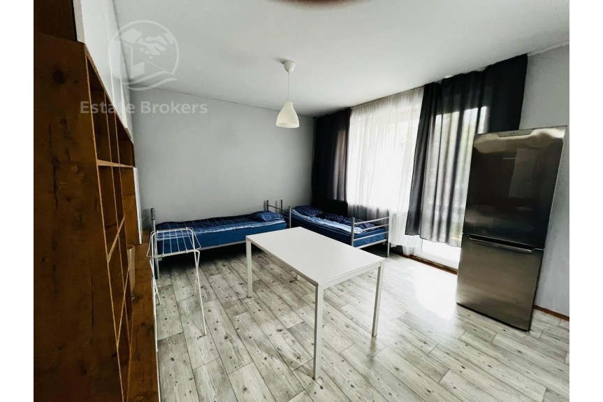 Wrocław, Wrocław-Krzyki, Krzyki, Parafialna, Dom dla pracownik&oacute;w 10 pokoi Roi 10% ENG/UA