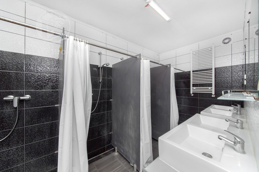 wrocławski, Kobierzyce, Polna, Dom inwestycynjny  11 pokoi  l Działka 900m2 | Zarabia 15 000 zł netto