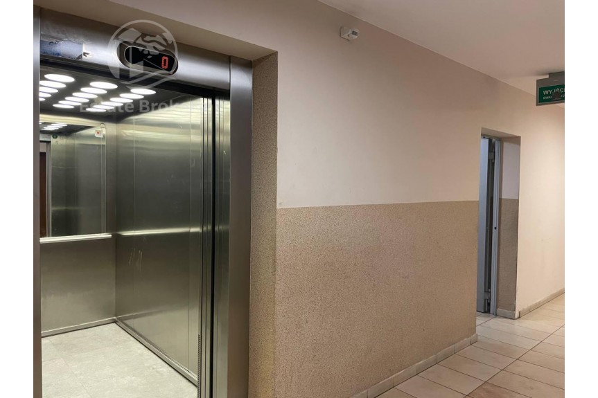 Wrocław, Wrocław-Krzyki, Grabiszyńska, 3 pokoje | 58,29 m&sup2; | balkon | garaż | kom&oacute;rka | ul. Mosiężna