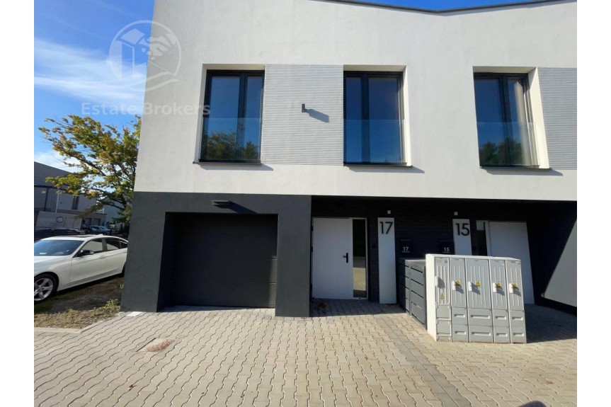 Wrocław, Wrocław-Psie Pole, Psie Pole, Prestiżowy bliźniak | 103,83 m&sup2; | 5 pokoi | Ogr&oacute;dek | Garaż w budynku